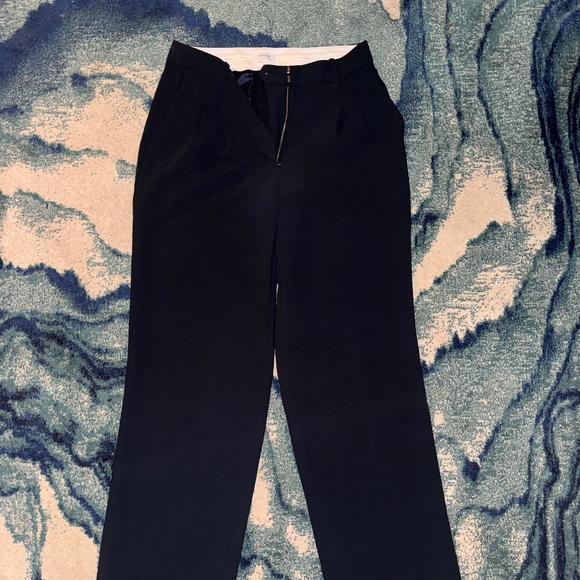 Aritzia - Effortless Pant - Curve Fit - Crepette - Size 10 - Dark Night Navy - Picture 3 of 5